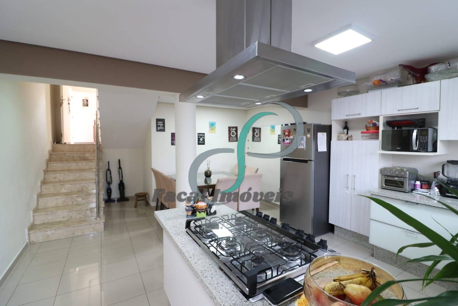 Casa, 3 quartos, 217 m² - Foto 2