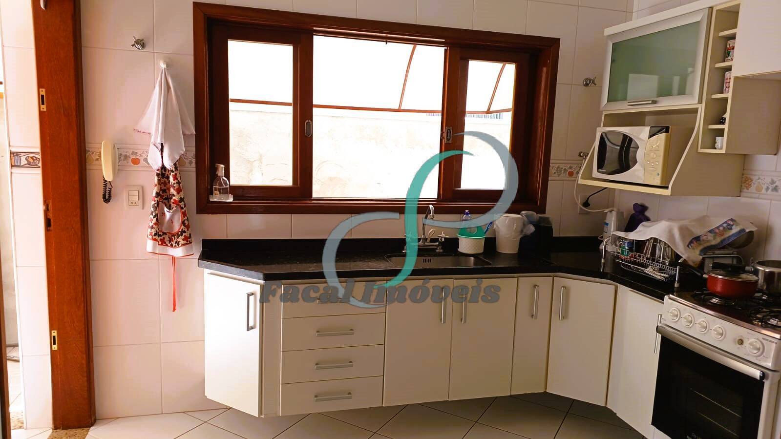 Casa, 3 quartos, 200 m² - Foto 10
