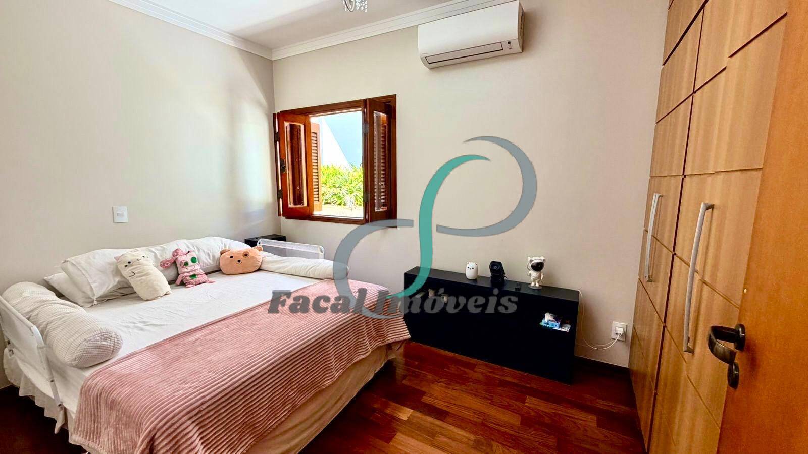 Casa, 3 quartos, 320 m² - Foto 26