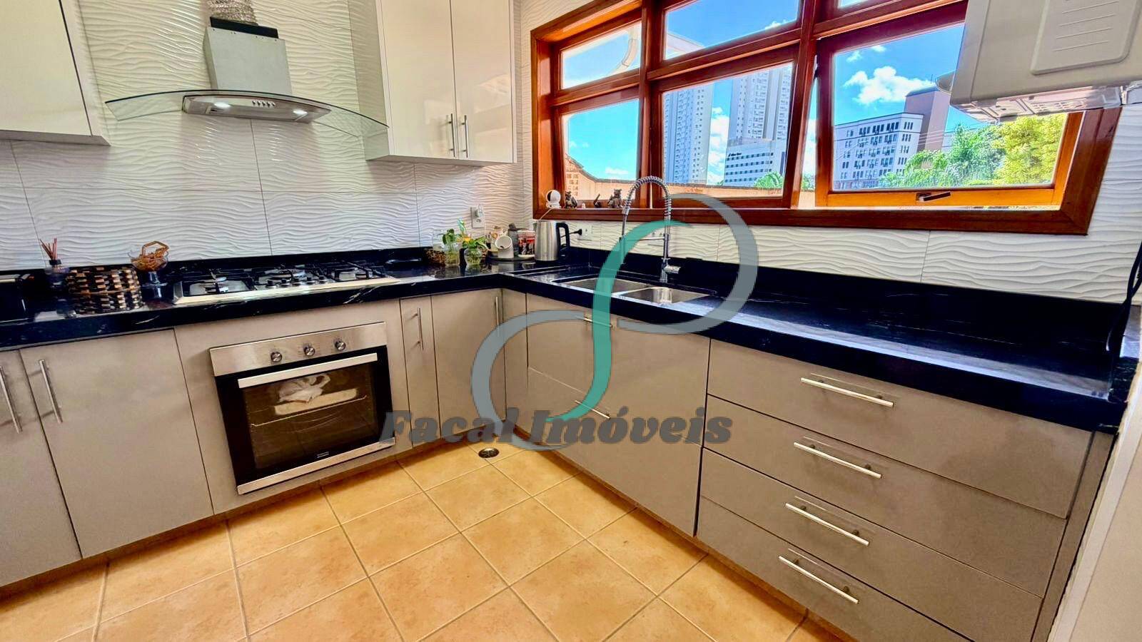 Casa, 3 quartos, 320 m² - Foto 28