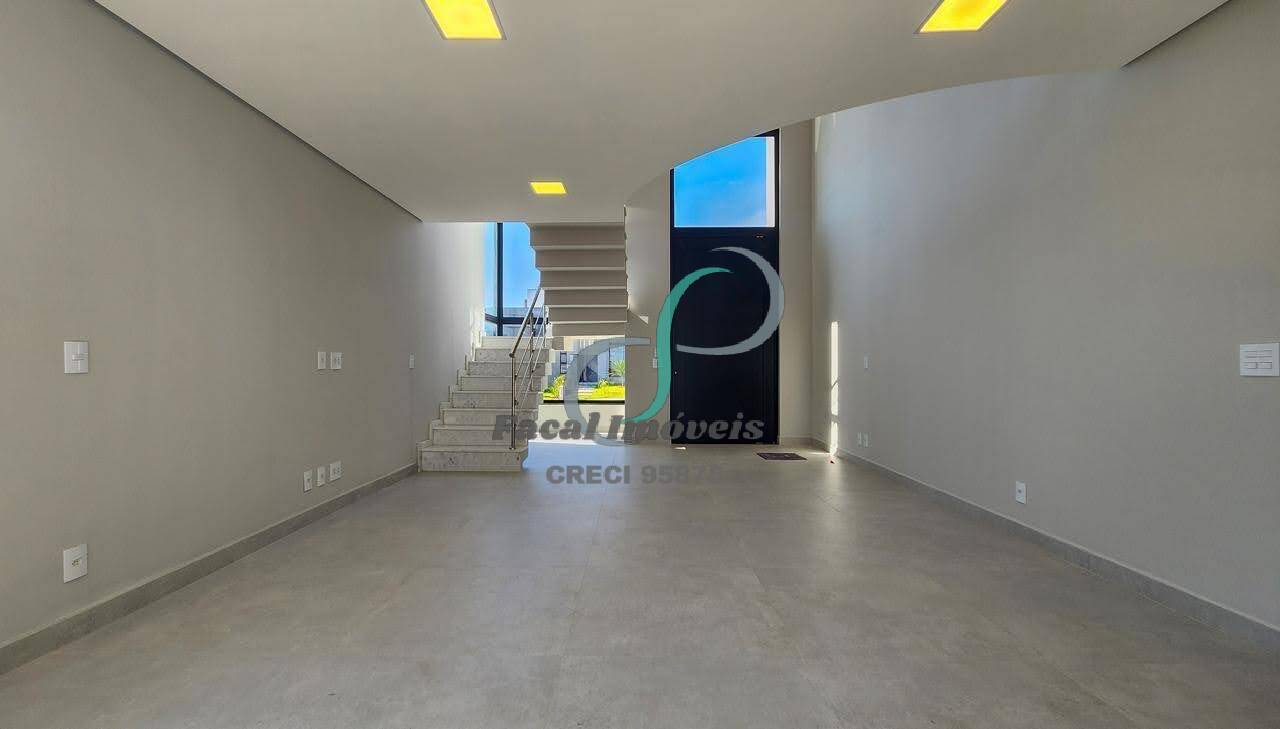 Casa, 4 quartos, 280 m² - Foto 2