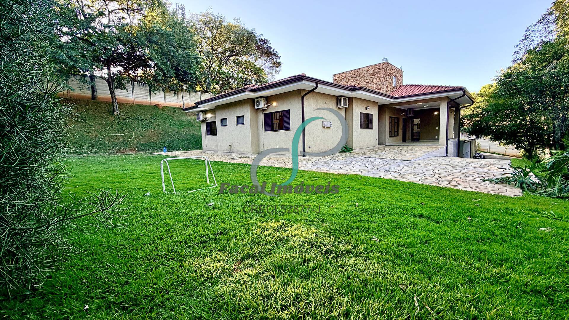 Casa, 3 quartos, 230 m² - Foto 3