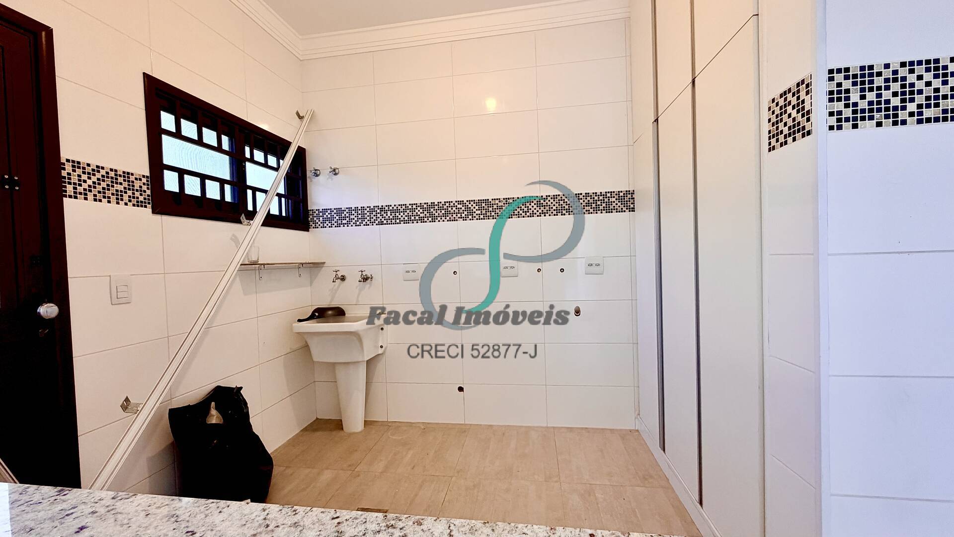 Casa, 3 quartos, 230 m² - Foto 29