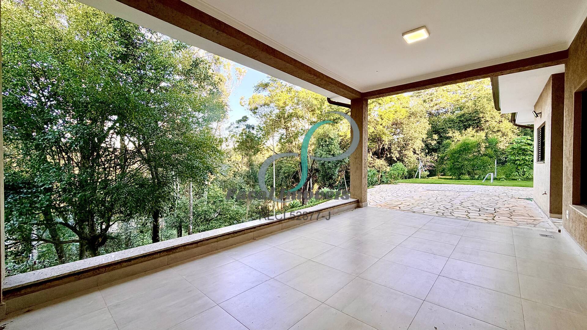 Casa, 3 quartos, 230 m² - Foto 1